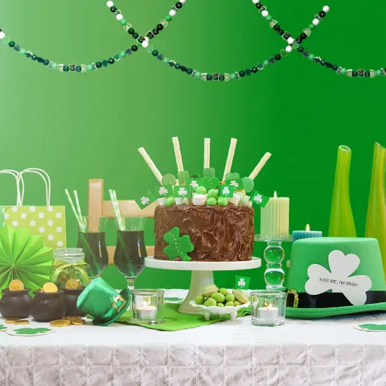 200 Pieces St. Patrick's Day Wood Beads Green Wood Spacer Round Beads St. Patrick's Day Wooden Craft Kits for DIY Crafts Garland Home Party Decor Ornaments (Shamrocks Style) {4}