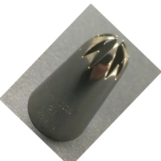 Wilton Closed Star Decorating Tip {2}