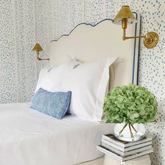 Hydrangea Artificial Flowers with Glass Vase Dark Green Silk Faux Flowers Arrangements in Vase with Faux Water Fake Floral Bulk Bouquet for Home Decor Table Centerpiece Decorations {5}