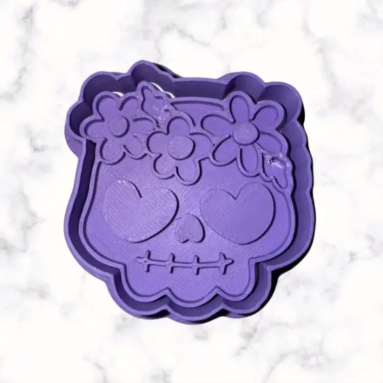 Skull Cookie Cutter with Stamp Option {3}