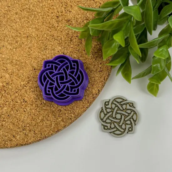 Celtic Knot Cutter {1}