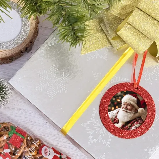 Wrapables Christmas Holiday Glittery Felt Photo Frame Ornaments (Set of 12), Red and Silver Circle {6}