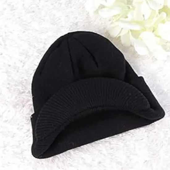 Solid Wing Black Beanie with Visor for Stylish Warmth {3}
