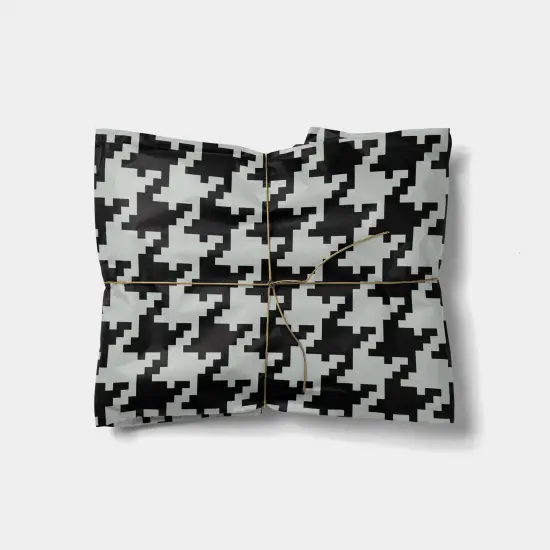Gray Oversized Houndstooth Gift Wrap {1}