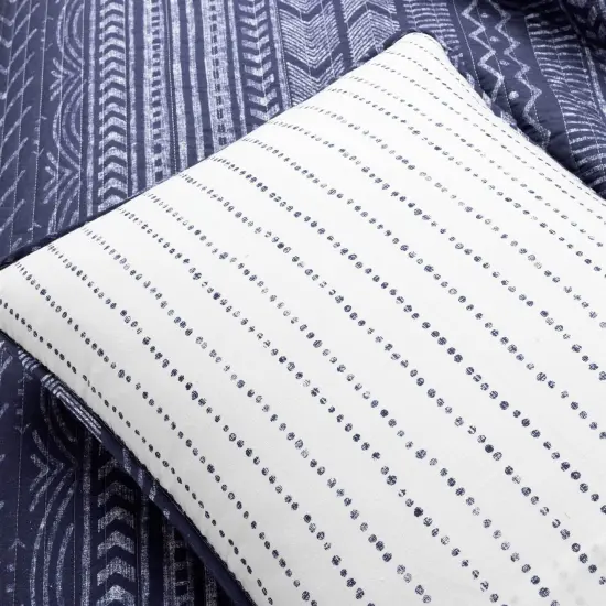 Scandinavian Chevron Navy Blue White Reversible Cotton Quilt Set {5}