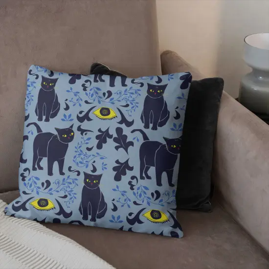 Halloween 18 Inch Throw Pillow Eyes and Cats {3}