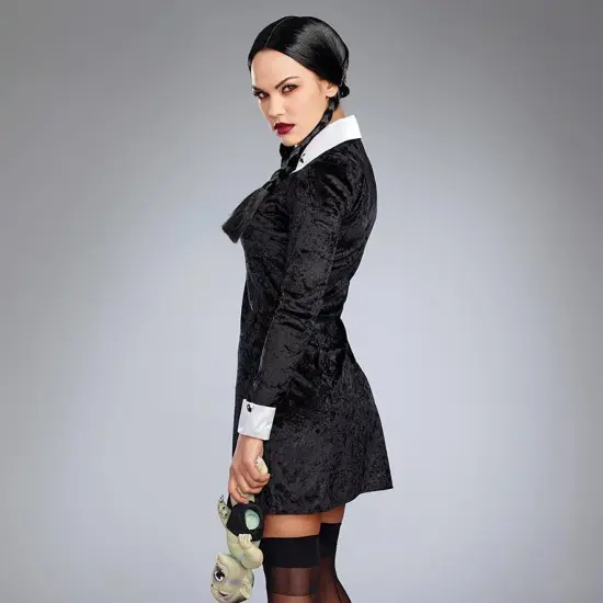 Friday Women's Costume {5}