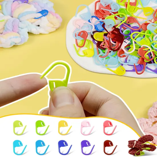 300pcs Stitch Markers with 6 pieces of Large Blunt Sewing Needles {3}