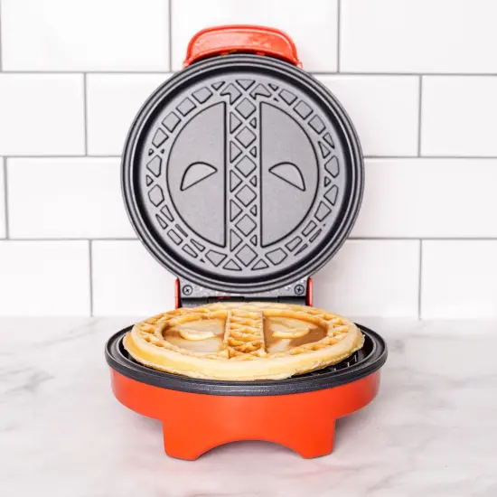 Uncanny Brands Marvel Deadpool Waffle Maker {4}