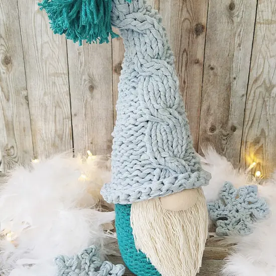 DIY Crochet Kit Gnome by Hoooked Earthwhisper PAK364 {2}