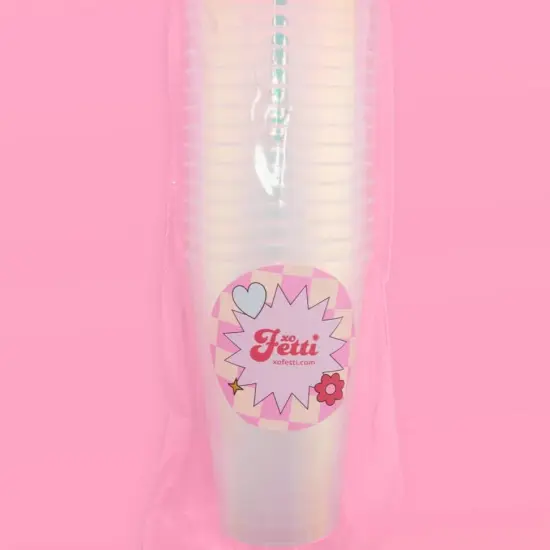 IRIDESCENT PLASTIC PARTY CUPS {4}