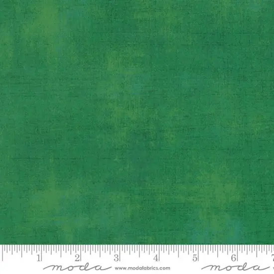 Green Grunge Basics Kelly Green 44"/45" Per Yard {1}