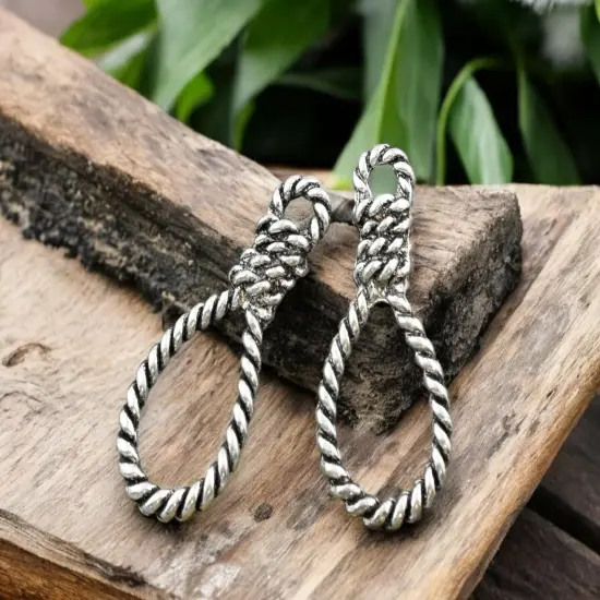 *10* 37x16mm Antique Silver Rope Twist Teardrop Pendants {1}