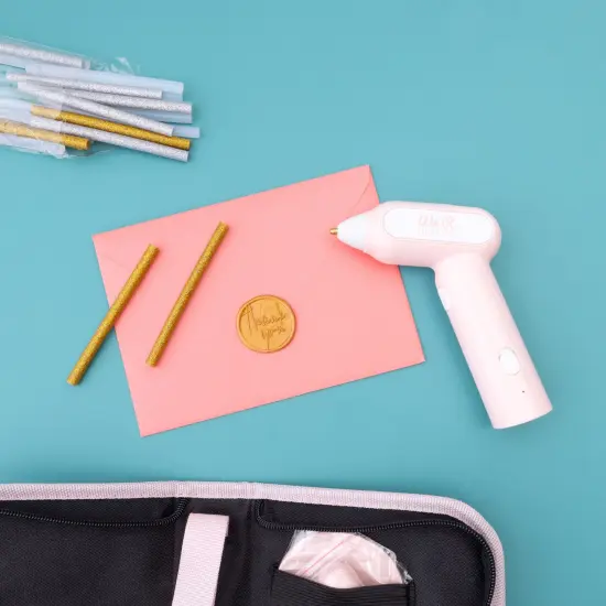 We R Creative Flow Glue Gun Kit-Pink {4}