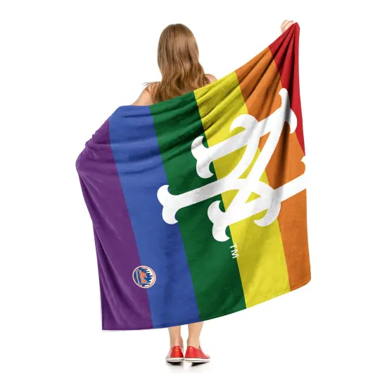 MLB Pride Series Silk Touch Sherpa Throw Blanket 50×60 Inches New york mets {2}