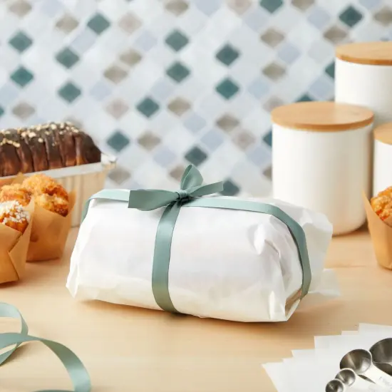 Glassine Paper Roll for Artwork, Crafts, and Baked Goods (36 Inches x 25 Yards) {3}