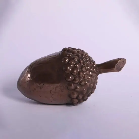 Giant Acorn Decor Statue {4}