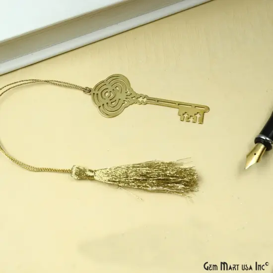 Metal Key Shape Bookmark With Tassel. Gold Bookmark, Reader Gift, Handmade Bookmark, Page Marker, Aesthetic Gift. 71x29mm {4}