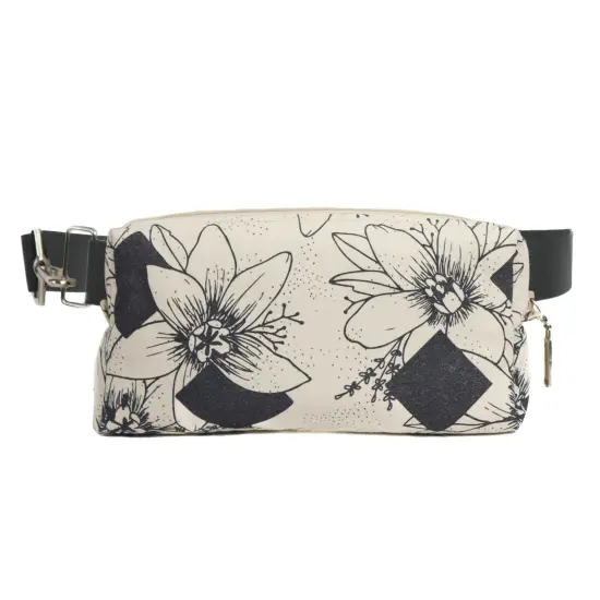 Crosscut Sewing Co.&reg; Belt Bag Sewing Project Kit - Beginner Friendly DIY Sewing Kit Diamond floral {3}