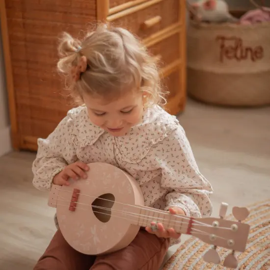 Label Label: Wooden Banjo - Pink - Musical Instrument Toy, 4 High-Quality Strings, Tuning Pegs, Classic Sound, Heart & Nature Design, Kids Ages 3+ {5}