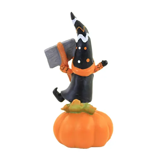C & F 7.0 Inch Gnome With Halloween Sign Halloween Figurine , Lightweight Halloween Decor Pumpkin Jack-O-Lantern Orange {2}
