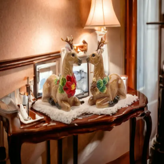 Hand Painted Ceramic Christmas Reindeer Salt & Pepper Shakers, Home D&eacute;cor, Gift for Her, Gift for Mom, Kitchen D&eacute;cor, Christmas D&eacute;cor {2}