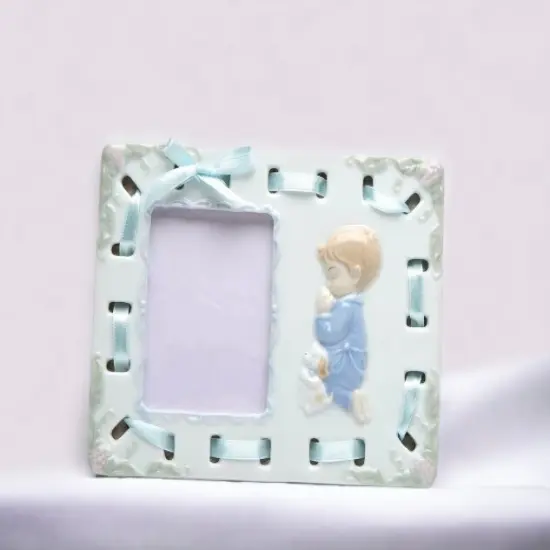 Ceramic Praying Boy Picture Frame, Religious D&eacute;cor, Religious Gift, Church D&eacute;cor, Church Gift, Baptism Gift {1}