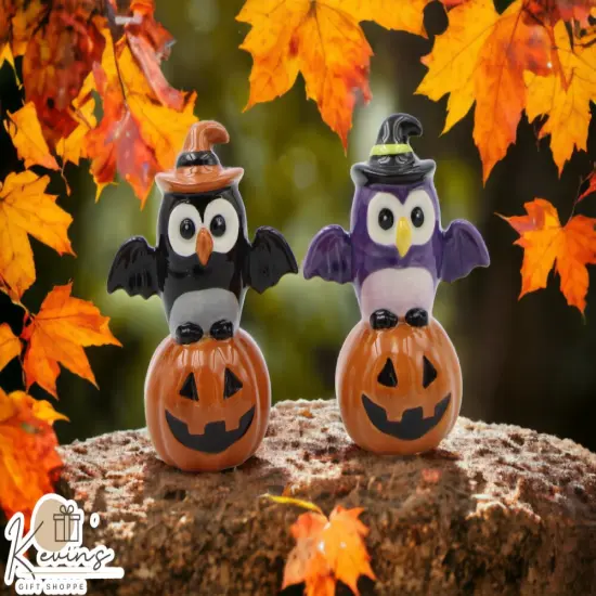 Ceramic Halloween Decor Owl Witches Sitting on Pumpkins Salt and Pepper, Home D&eacute;cor, Gift for Her, Gift for Mom, Kitchen D&eacute;cor, Fall D&eacute;cor {1}