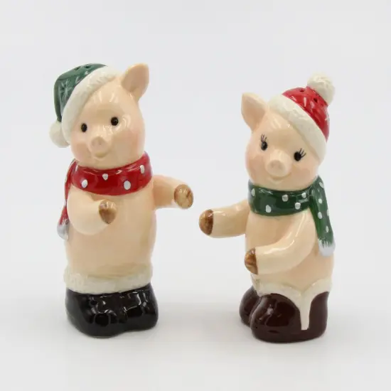 Christmas Pig Salt And Pepper Shakers, Home D&eacute;cor, Gift for Her, Gift for Mom, Kitchen D&eacute;cor, Farmhouse Decor {3}