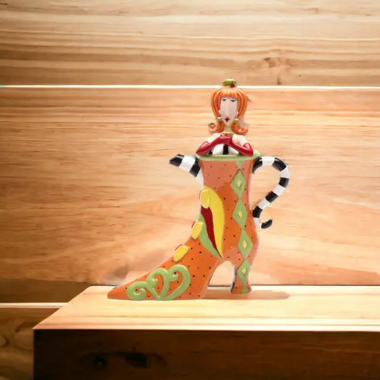 Ceramic High Heel Shoe Teapot, Gift for Her, Gift for Mom, Kitchen D&eacute;cor, Tea Party D&eacute;cor, Caf&eacute; D&eacute;cor {2}