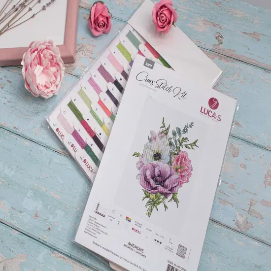 Anemone B7017L Counted Cross-Stitch Kit {5}