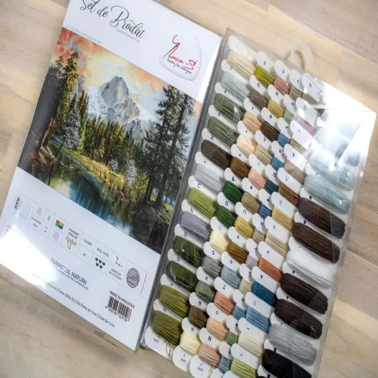 Nature and Wonderland B604L Counted Cross-Stitch Kit {3}