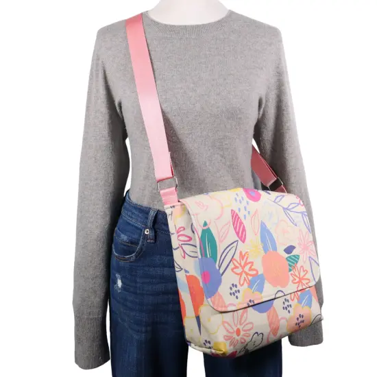 Crosscut Sewing Co.&reg; Messenger Bag Sewing Project Kit for Beginners Bold floral {5}