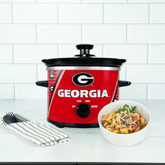 Uncanny Brands Georgia Bulldogs 2-Qt Slow Cooker {1}