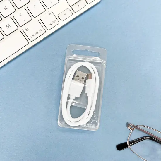 Collecting Warehouse Clear Plastic Clamshell Package / Storage Container, 2.81" H x 1.63" W x 0.75" D {4}