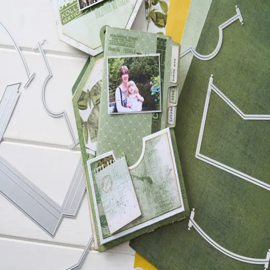 Sizzix Thinlits Set 10/Pkg, Snap and Swap by 49 and Market-Pockets {6}