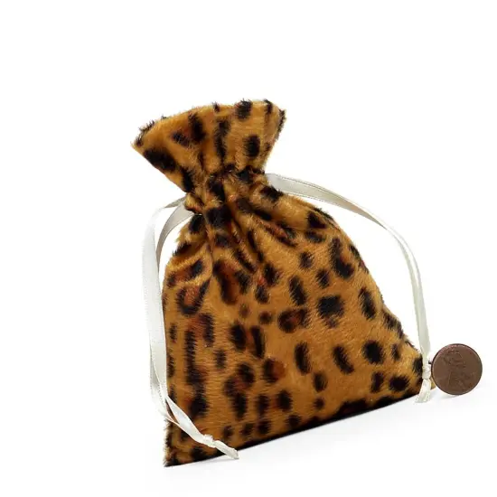 Soft Animal Faux Fur Bags 4" x 6" {4}