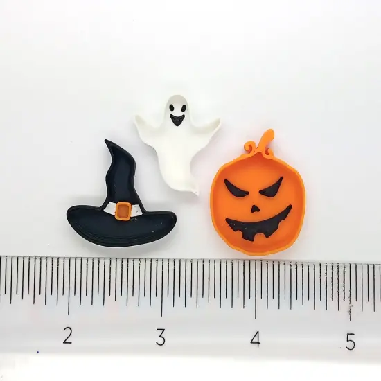 Tiny Halloween Plates for 1:12 Scale Dollhouse Decor, 3 pcs, Witch Hat Pumpkin & Ghost, Adorabilities {2}