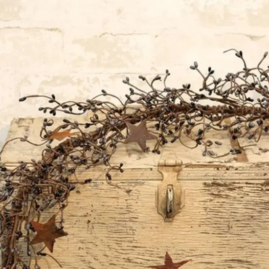 Pip Berry Garland With Stars Cream {2}