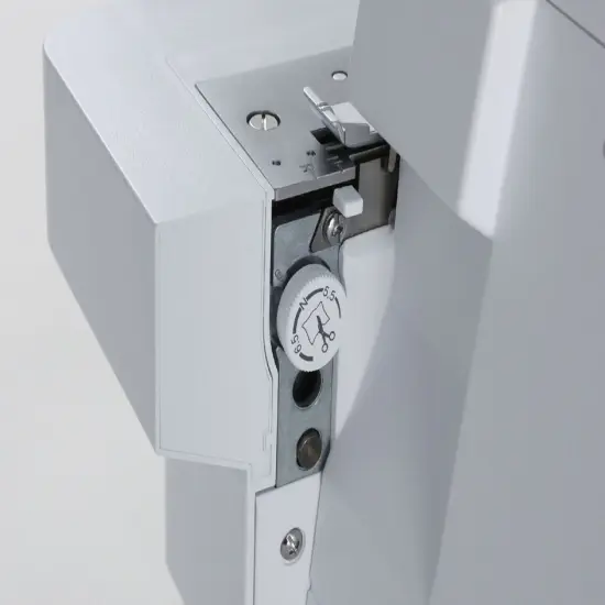 Juki MO-80CB Free-Arm Serger Overlock Machine {5}