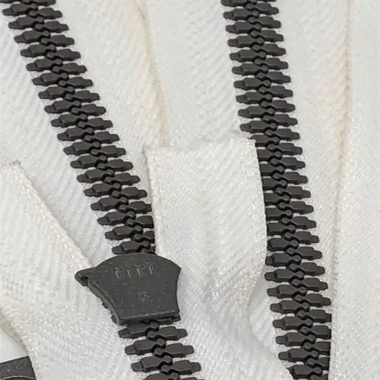 Zipper &ndash; Off-White 7" Plastic Molded 3 Brown Teeth Closed Bottom Non-Separating {5}