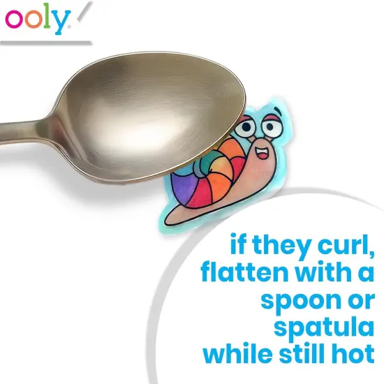 Shrink-Its DIY Shrinking Art Kit & Color Changing Markers Bundle {5}