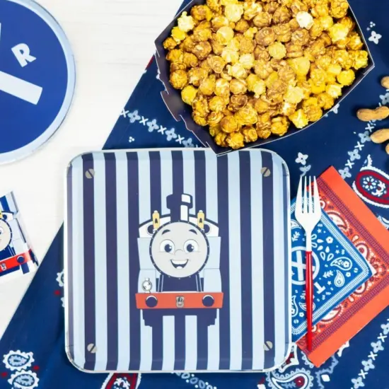 THOMAS & FRIENDS&trade; LARGE STRIPE PLATES {3}