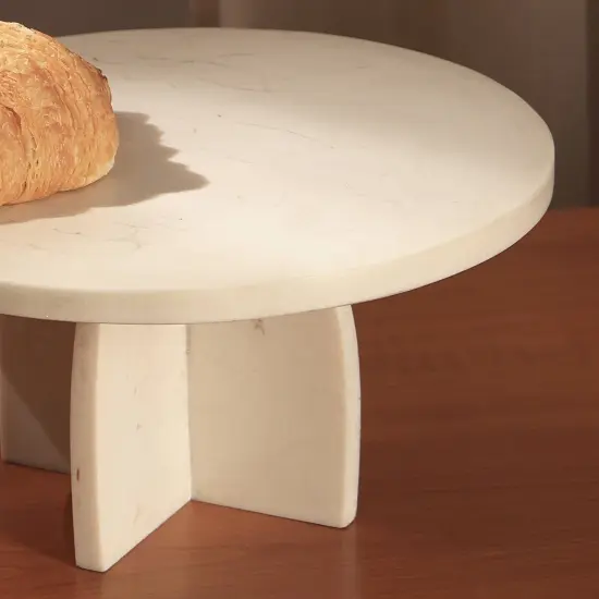 Resin Cake Stand {5}