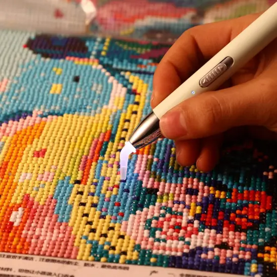 2 Pieces LED Diamond Painting Tools Pen 5D USB Rechargeable Lighting Point Drill Pen with 10 Head and 20 Glue Clay for Kids DIY Handicraft(Green, Purple) {2}