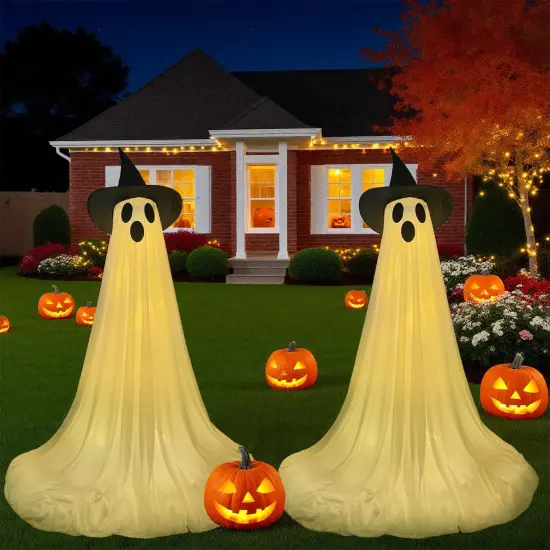 Spooky Halloween Ghost with Remote Control String Lights {4}