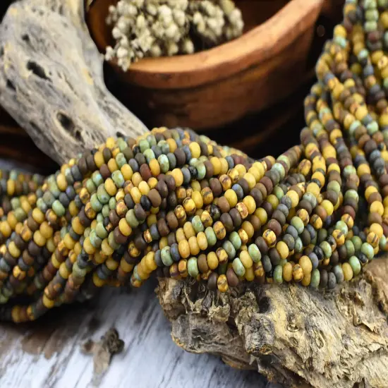 7/0 Aged Matte Caribbean Blue Picasso Czech Glass Seed Bead Mix (21" Strand) {4}