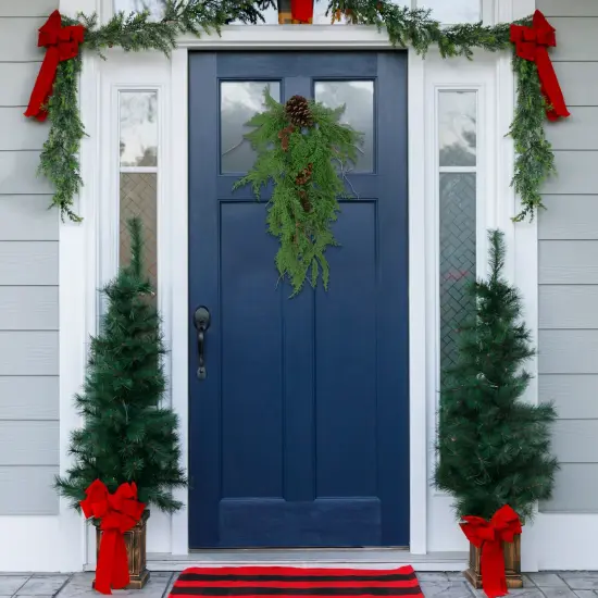 Northlight Pine Cone and Cedar Artificial Christmas Teardrop Swag - 26" - Unlit Green {5}