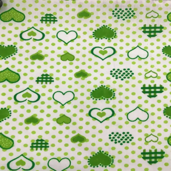 1 Yard Green Heart Print Poly Cotton Fabric 59/60 Inch Width {1}
