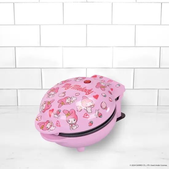 Uncanny Brands Hello Kitty My Melody Mini Waffle Maker {3}